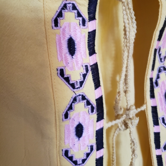 Boho Embroidered Balloon Sleeve Jacket - Picture 2 of 6